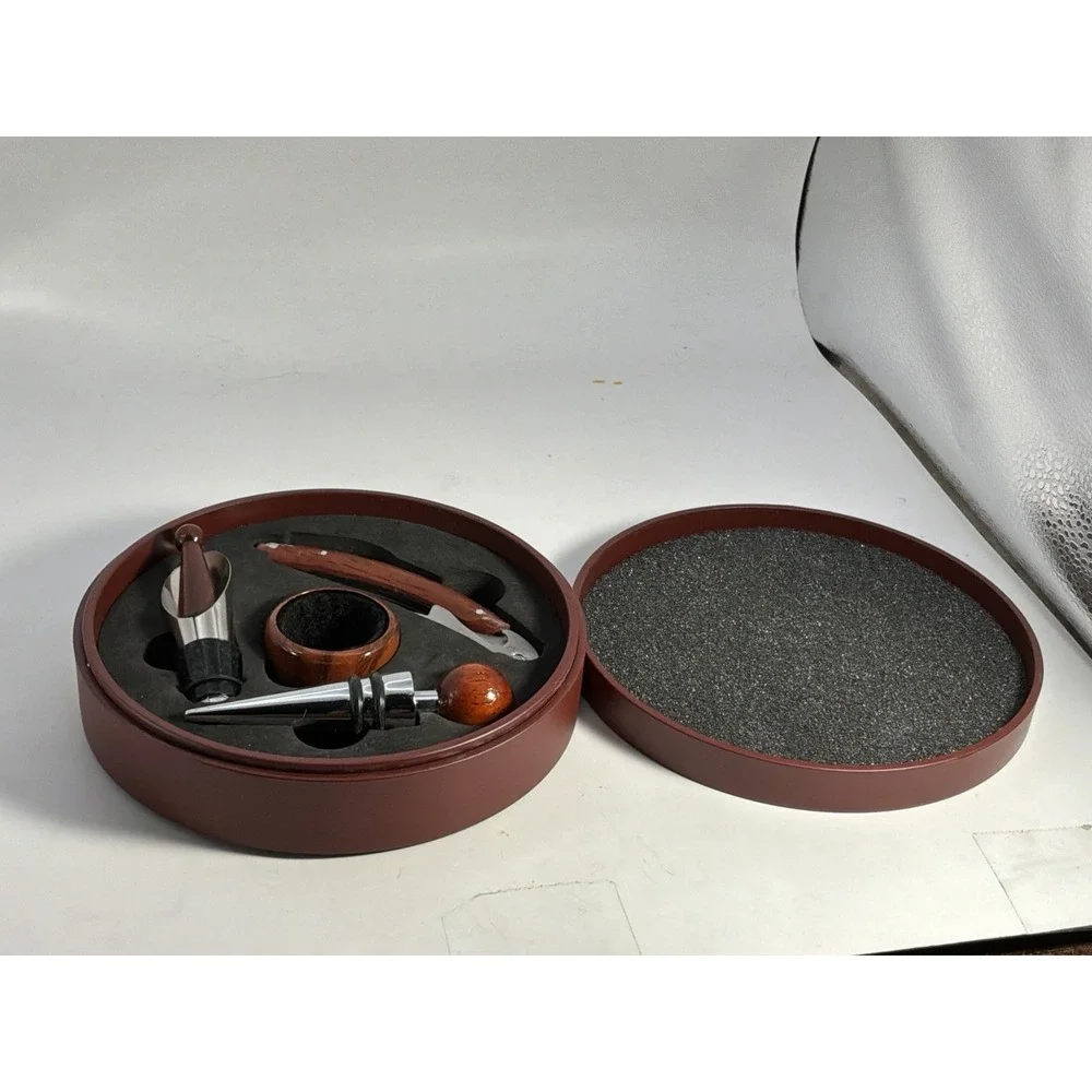 4 Piece Wine Accessory Set In Round Foam Lined Case